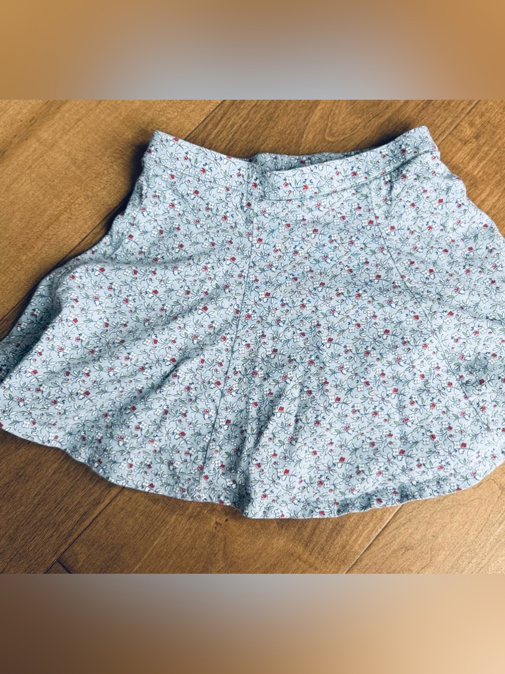 Lands' End White Skort with Red and Green Floral Print